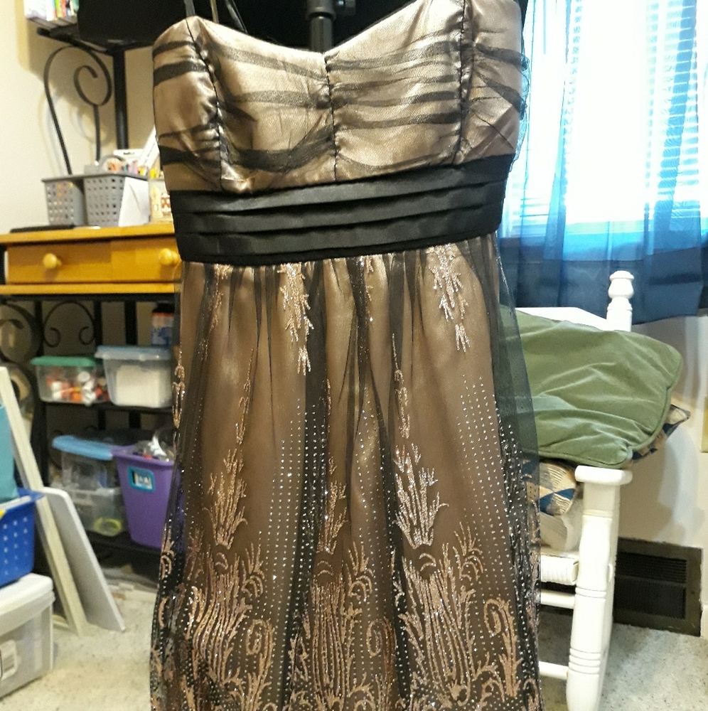 Junior dress